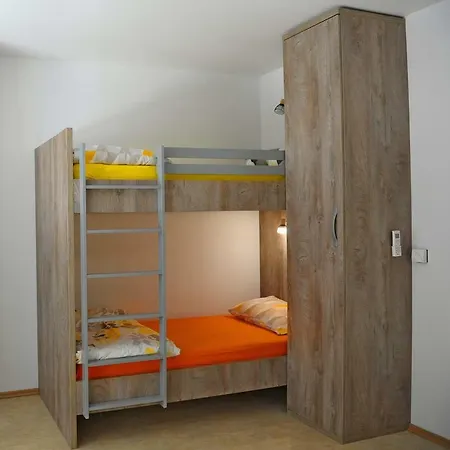 ホテル Hostel Ormoz *